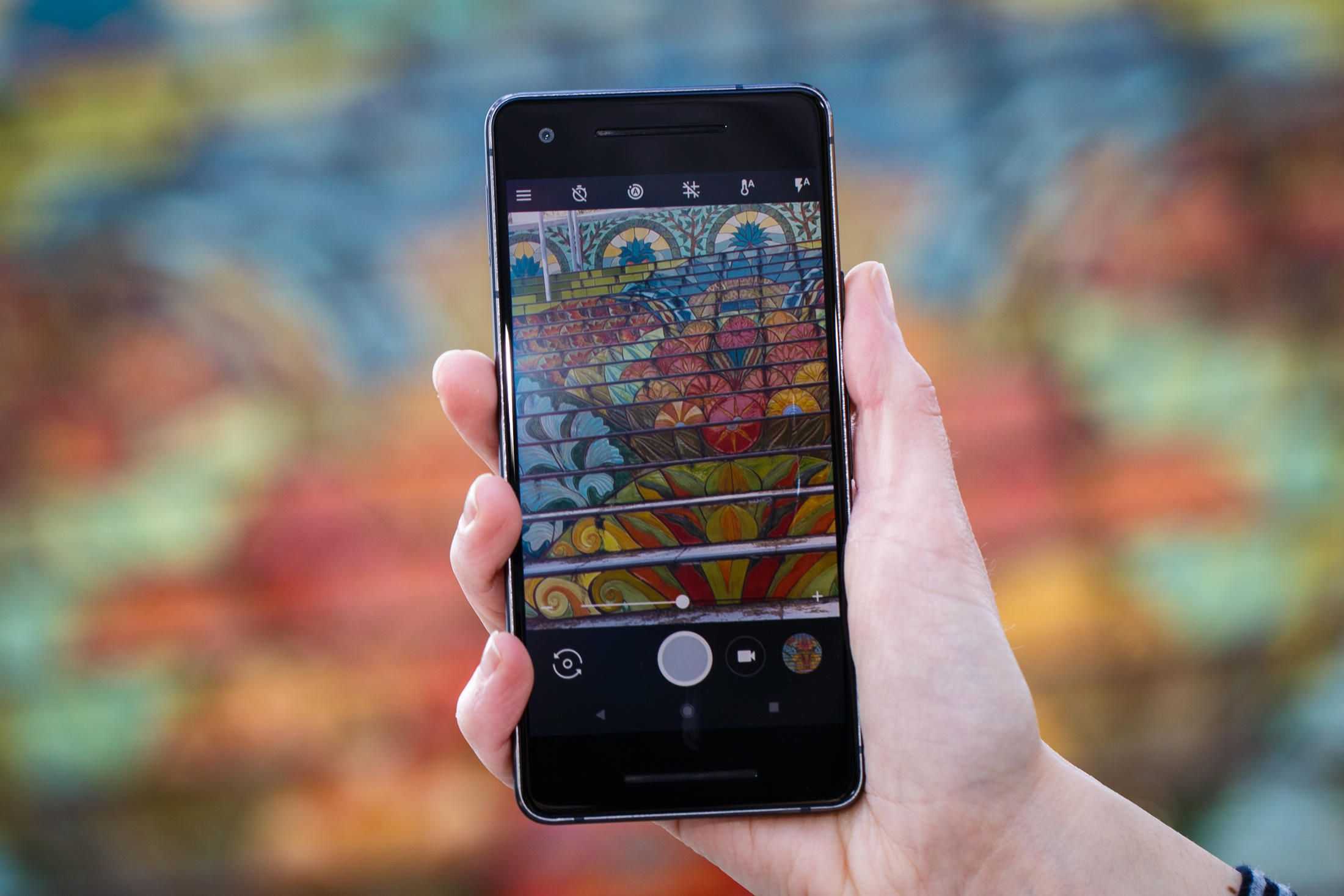 Мобильный телефон Google Pixel 2 - подробные характеристики обзоры видео фото Цены в интернет-магазинах где можно купить мобильный телефон Google Pixel 2