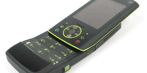 Телефон motorola rizr z8