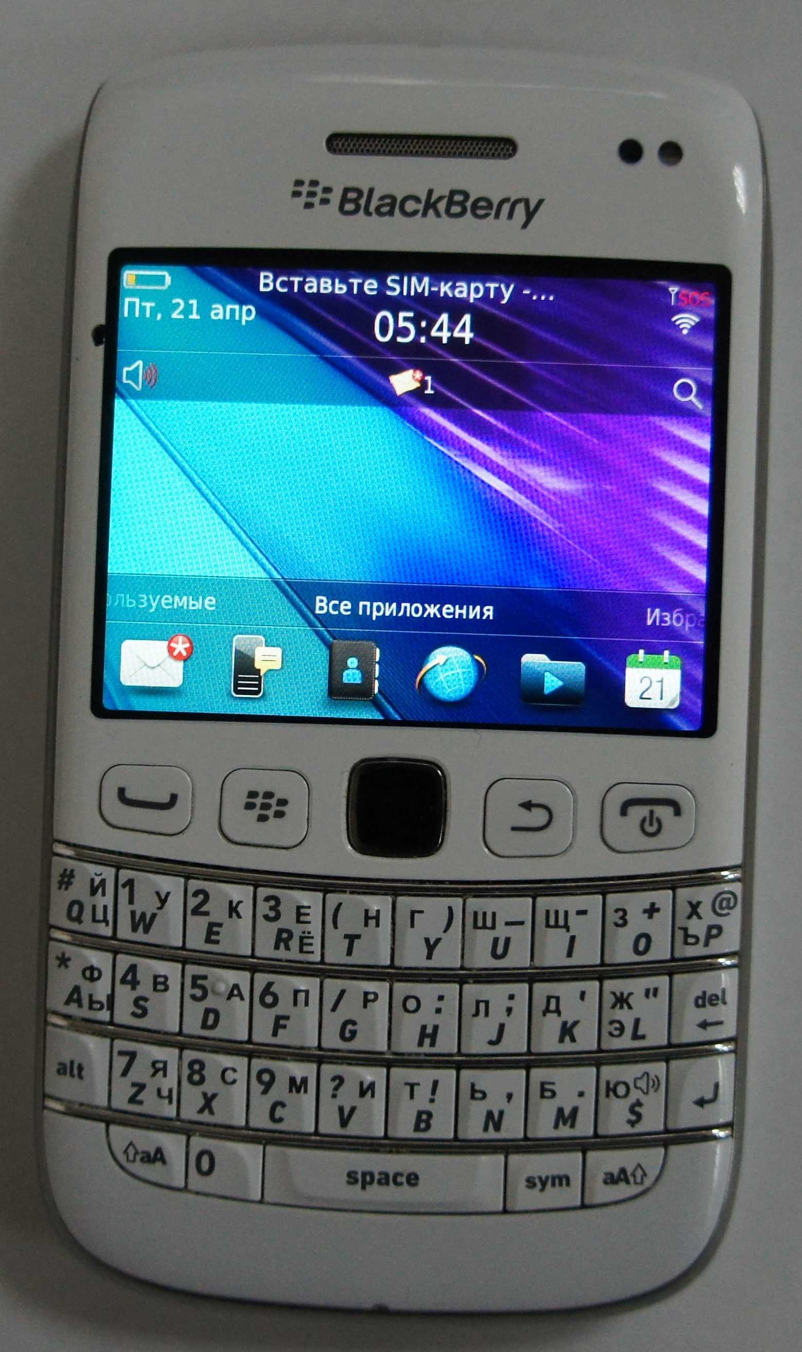 Смартфон blackberry bold 9900 (rndy71uw)