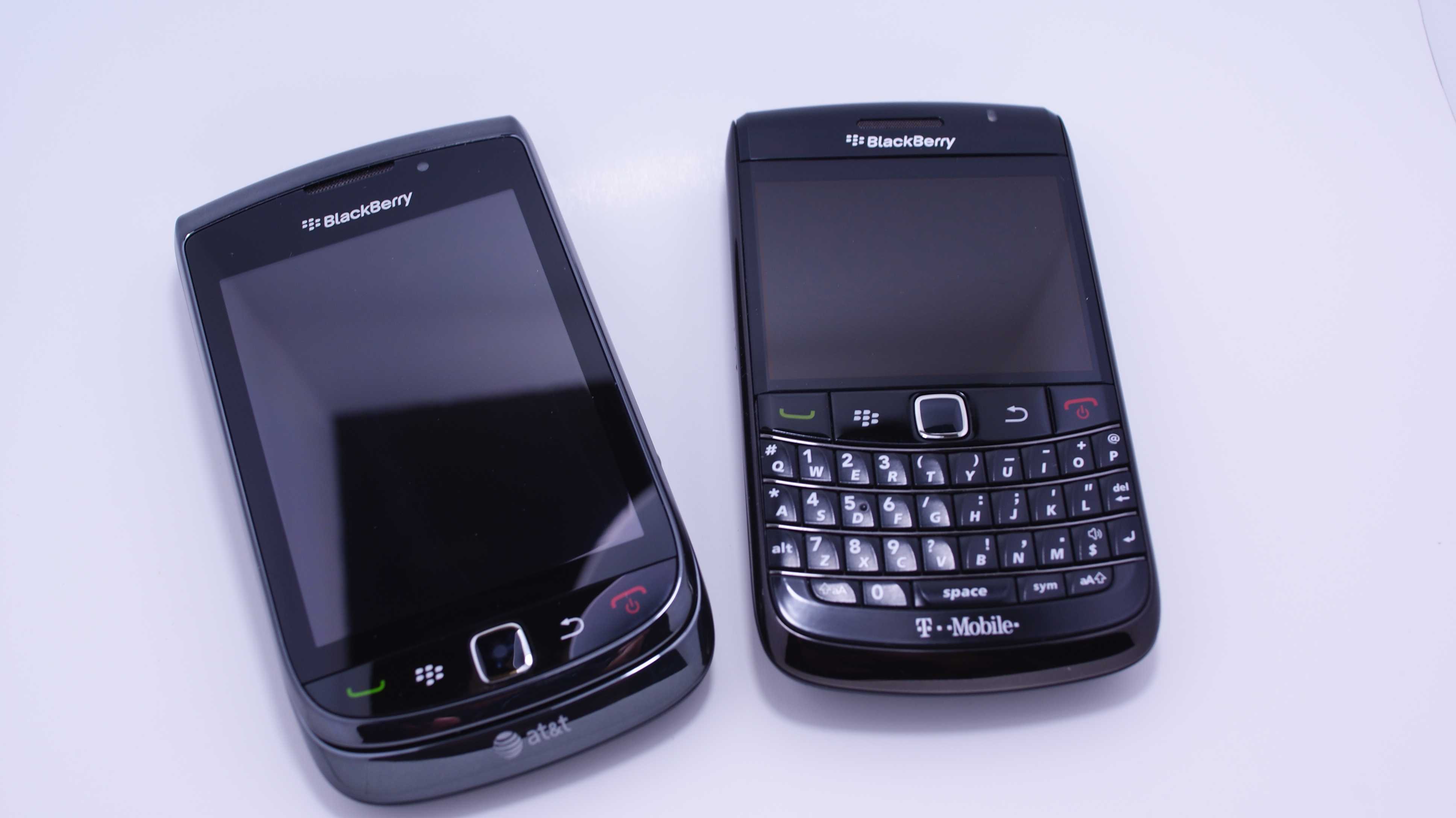 Смартфон blackberry bold 9780