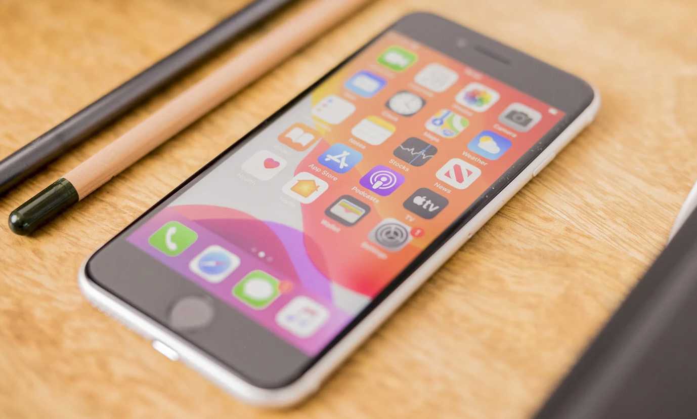 Почему я куплю iphone se 2020 и вам его советую | appleinsider.ru