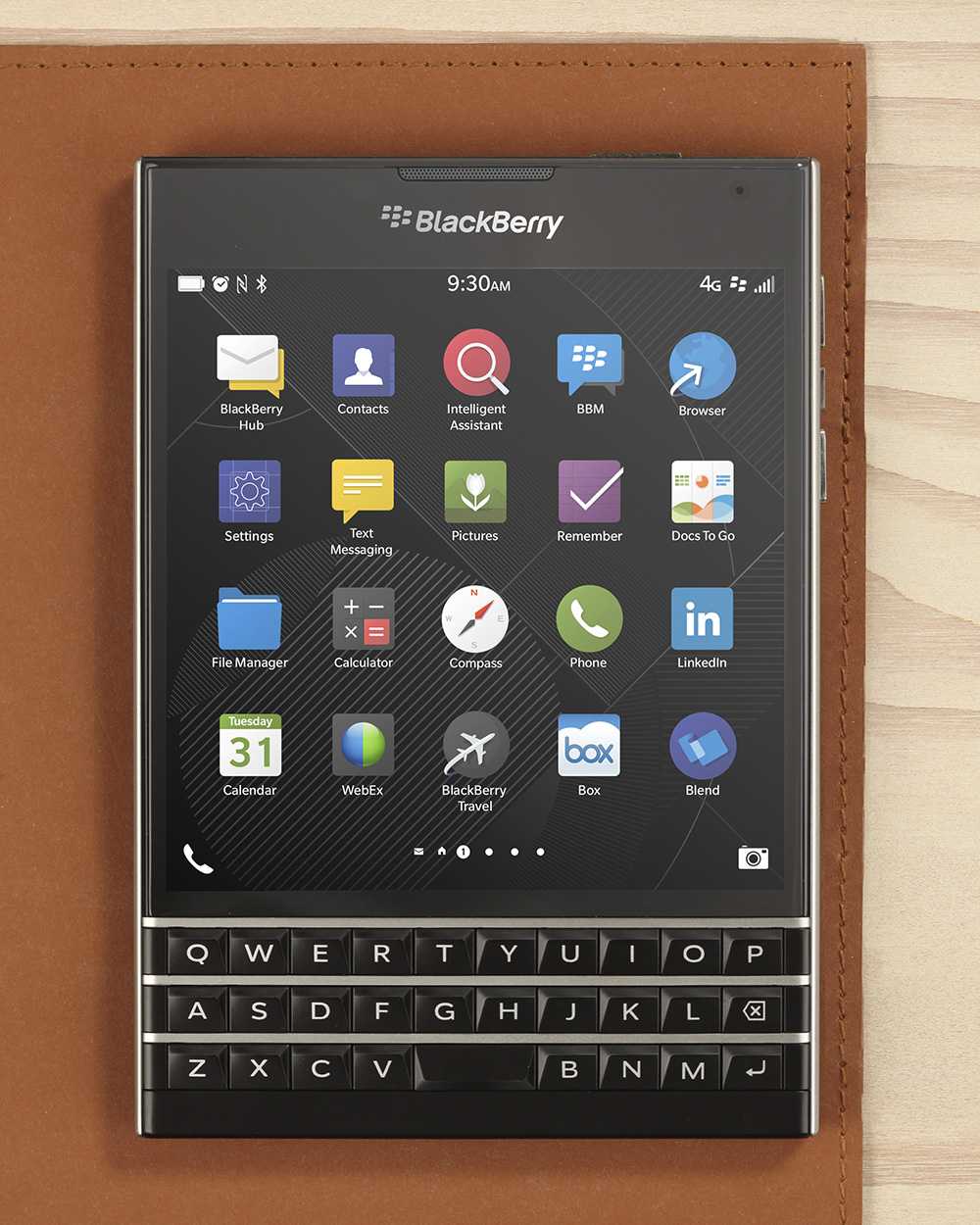 Blackberry 8700g